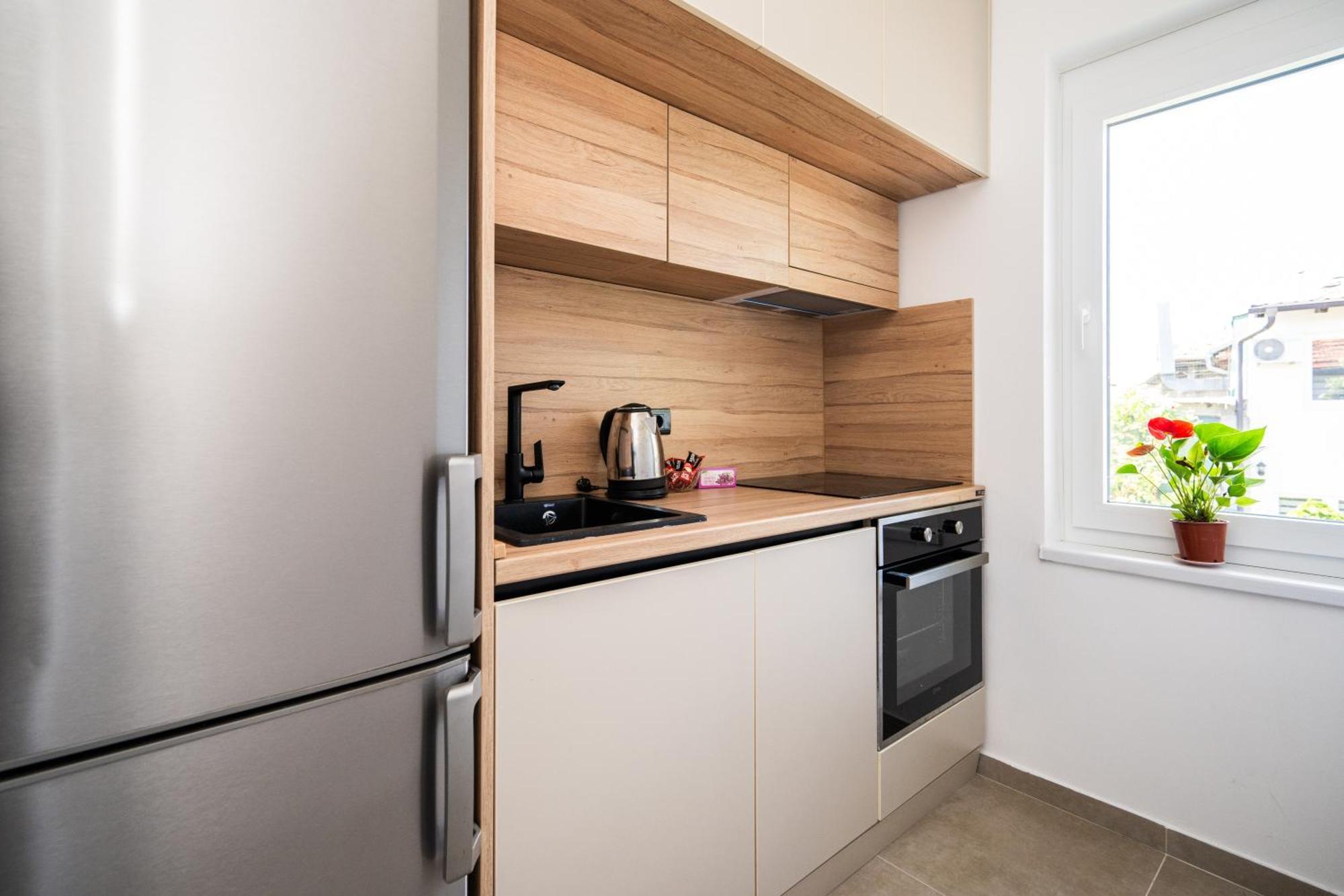 Bright 2Bdr Apartment With Balcony - Free Parking サラエヴォ エクステリア 写真